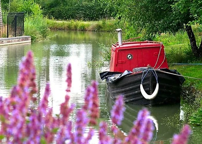 The Mooring Post