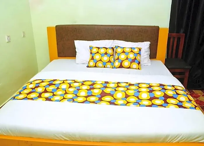 De Haven Suites