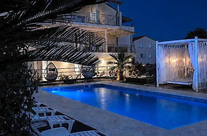 Kristal Paris Resort