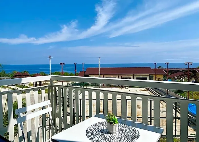 Seaview Condo In Dauis, Panglao