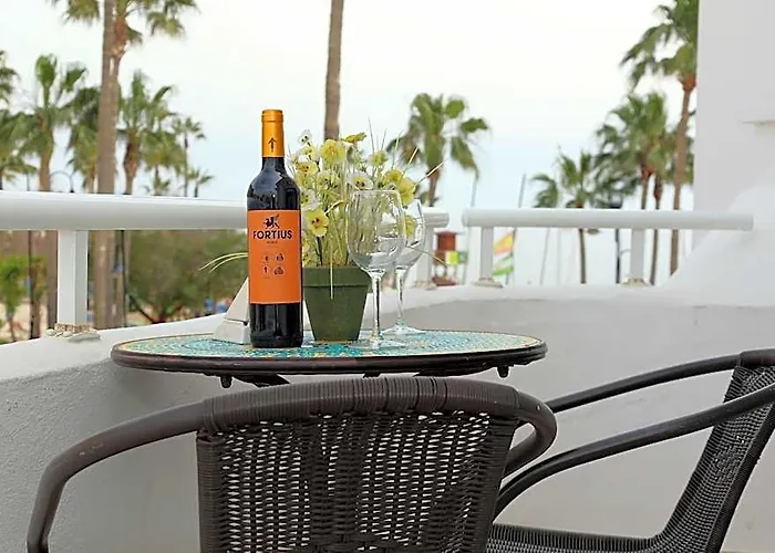 Apartment With Sea Views In La Cala De Mijas