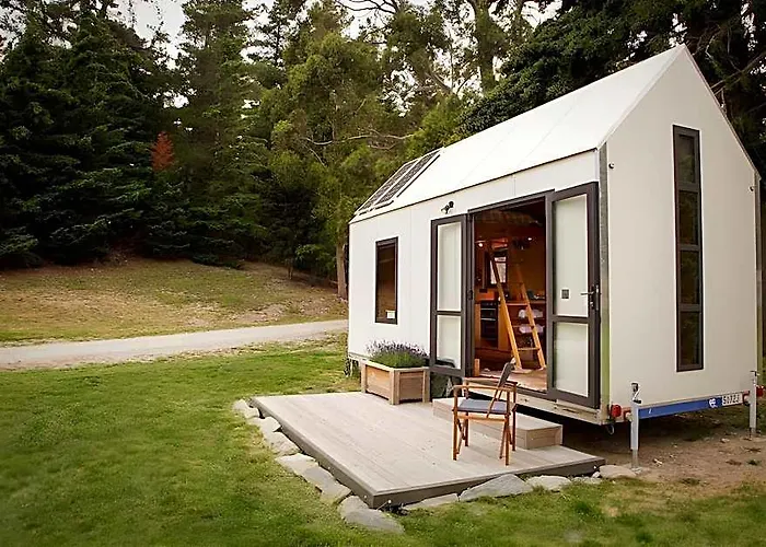 The Camp - Lake Hawea