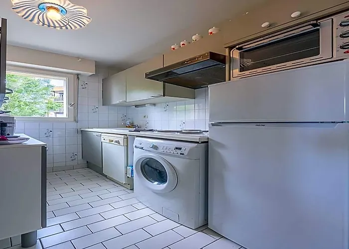 Cosy Apt With Parking Balcony - 4P - Deauville