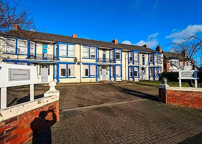 Oyo Eastbourne Lodge