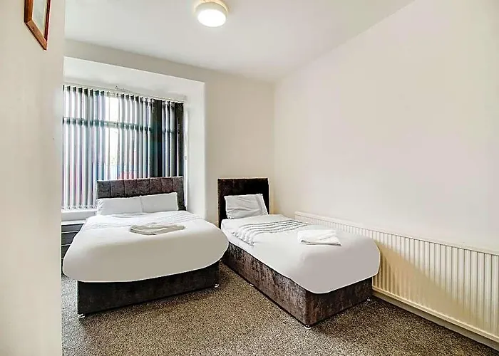 Oyo Eastbourne Lodge