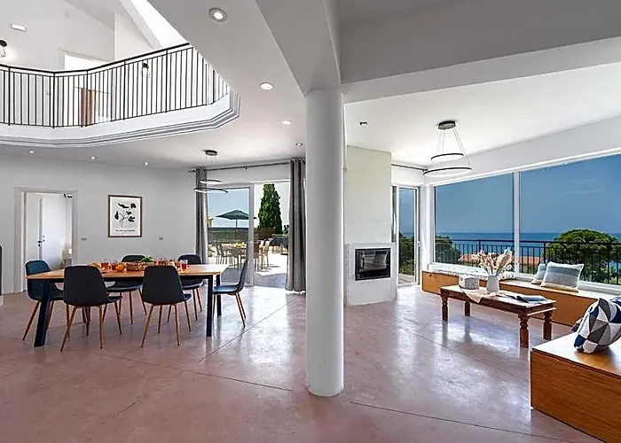 Villa Casa De Sun With Seaview Pool