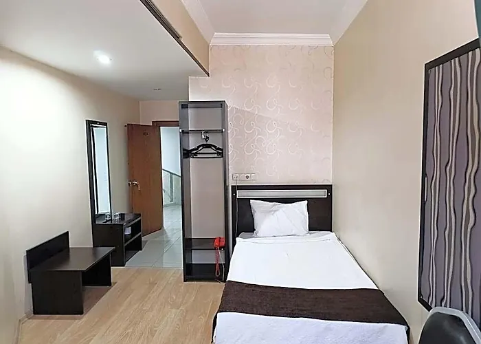 Nas Otel