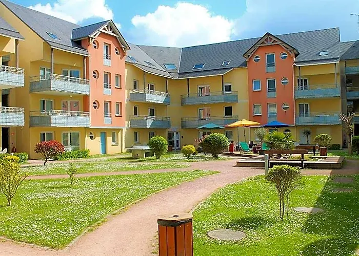 Adonis Grandcamp