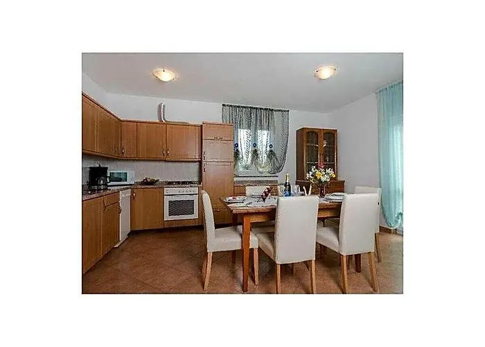 Haus Viola Comfortable Holiday Residence