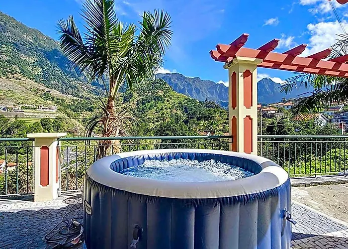 Mountain View Villa By Atlantic Holiday