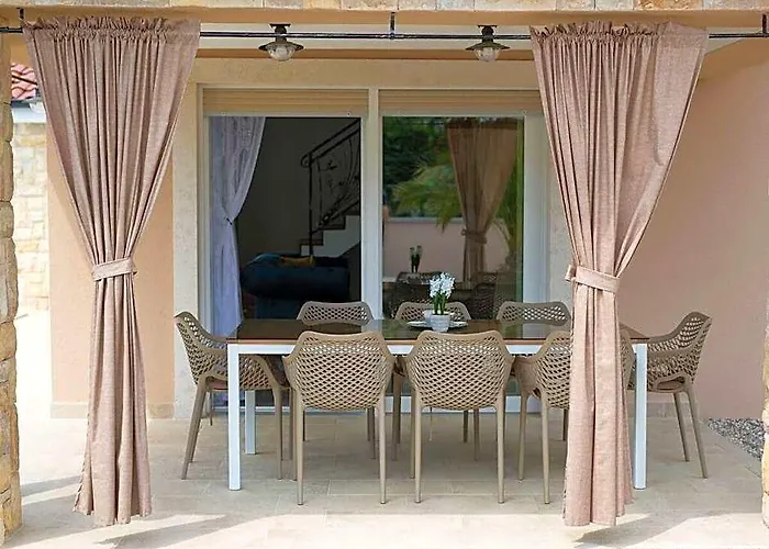 Lu Comfortable Holiday Residence