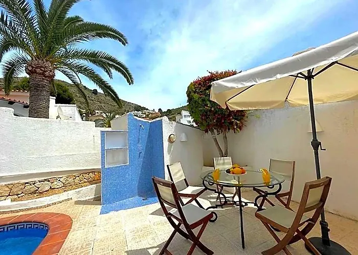 Villa With Private Pool In Moraira