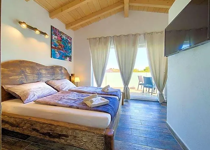 Imperia 4 Comfortable Holiday Residence