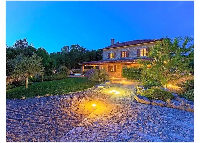 Mediterana Comfortable Holiday Residence