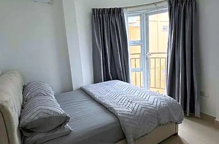 Fully Furnished Apartment Few Steps From Beach.