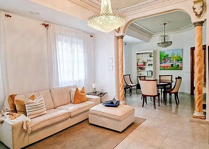 De Villa Suites
