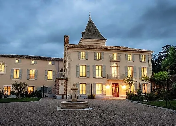 Chateau Du Parc - Gites & Spas A Pezenas