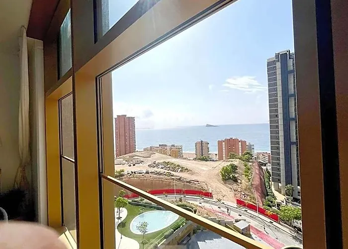 Goldenview Apartment, Intempo