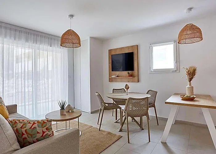 Apartment In Royan Near Sandy Beaches