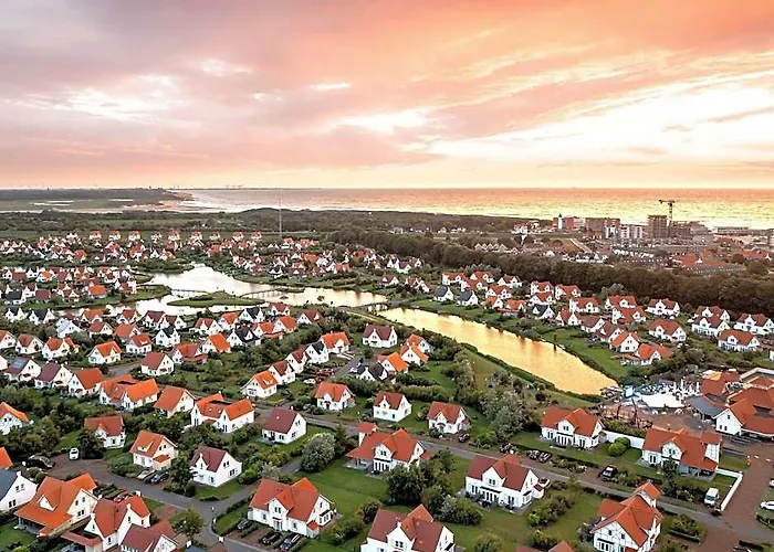 Villa In Cadzand-Bad Near North Sea Beach