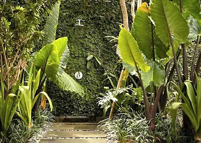 Karishma 3 Bedroom Private Pool Villa Zn34