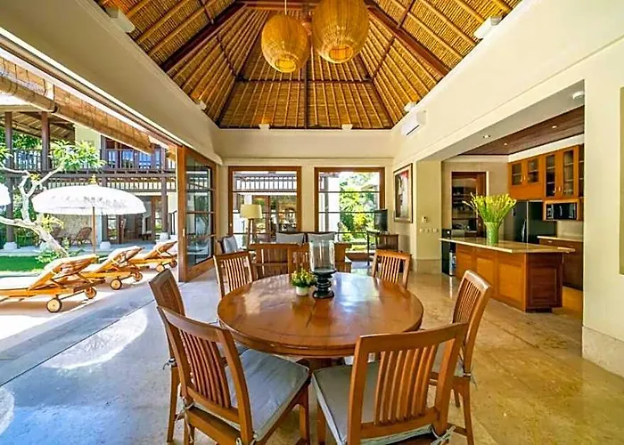 Swanky Sky Blue 3 Bedroom Private Pool Villa Zn45