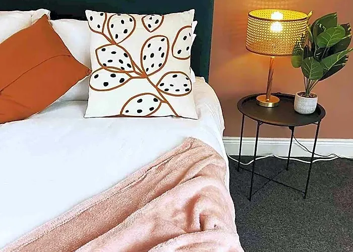 Rose Cottage City Centre, Fibre And Free Parking