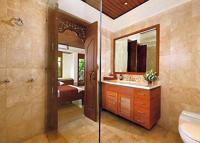 Arnawama 3 Bedroom Private Pool Villa Zn51