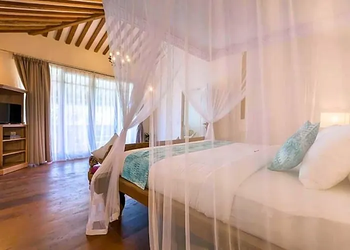 Grand Dineshcara 5 Bedroom Private Pool Villa Zn56