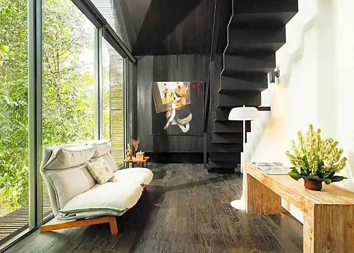 Aradhana 5 Bedroom Private Pool Villa Zn40