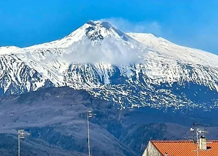 Rifugio Di Stazzo Holiday Home For Groups Of 20 People