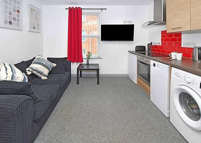 Smithfield Six | Luxury Studio