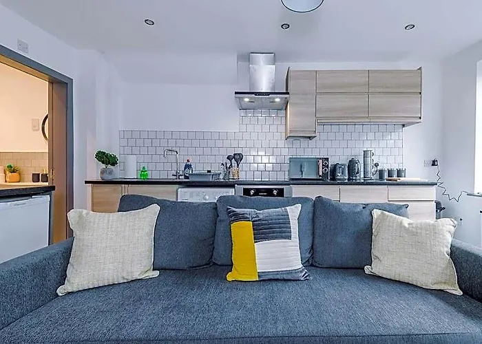 Elegant & Comfortable 1-Br Flat