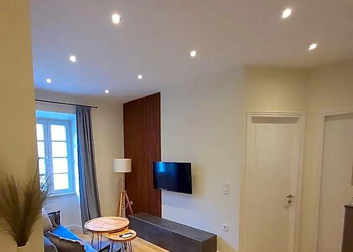 Lorenzo Mavili Suite