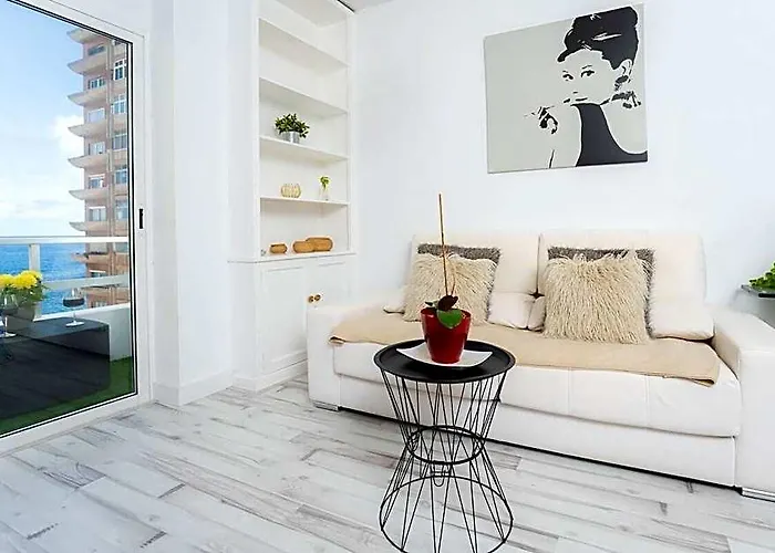 Triana City Center With Incredible Sea Views