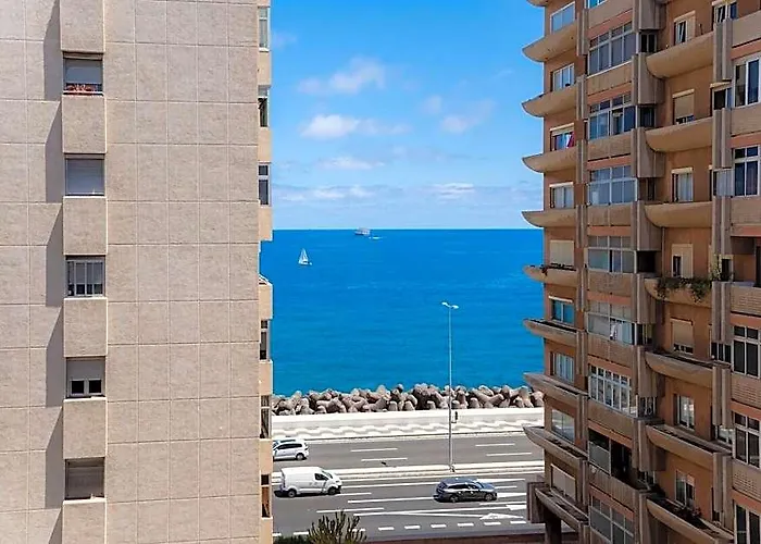 Triana City Center With Incredible Sea Views
