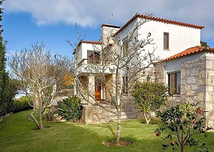 4Br House With Ocean View In Sintra