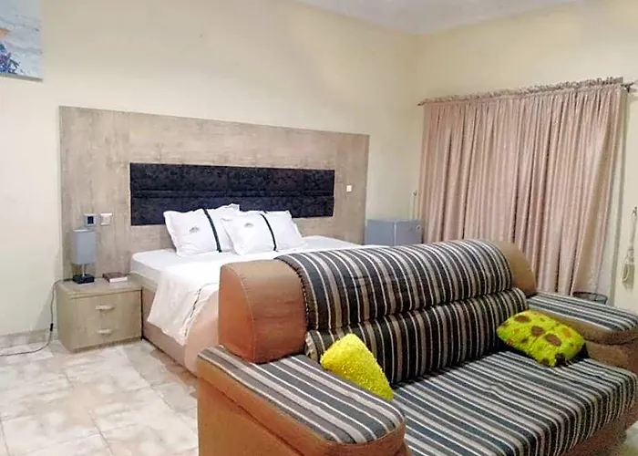 Damjay Hotel&Suites