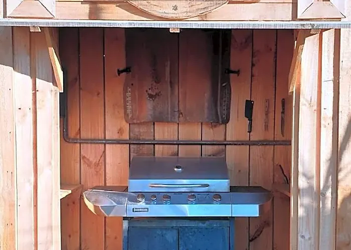 Tractor Shed