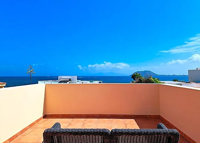 Villa Rayo Azul, Piscina, Wifi, Vista Al Mar