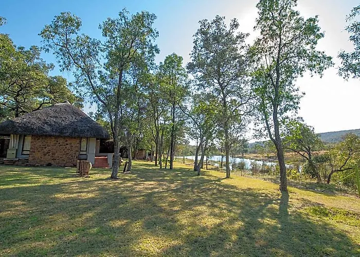 Ilanga Safari Lodge - Welgevonden Game Reserve
