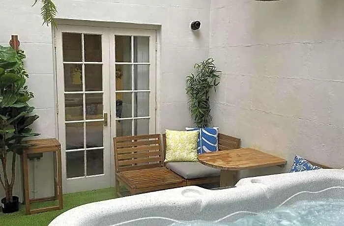 Cambray Apartment