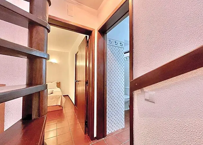 Praia Do Carvoeiro 1Bedroom Duplex Beach Apartment