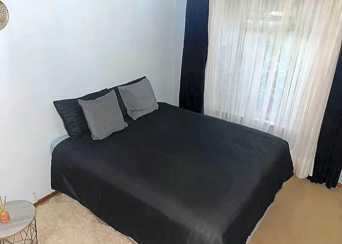 Sgele Guest House