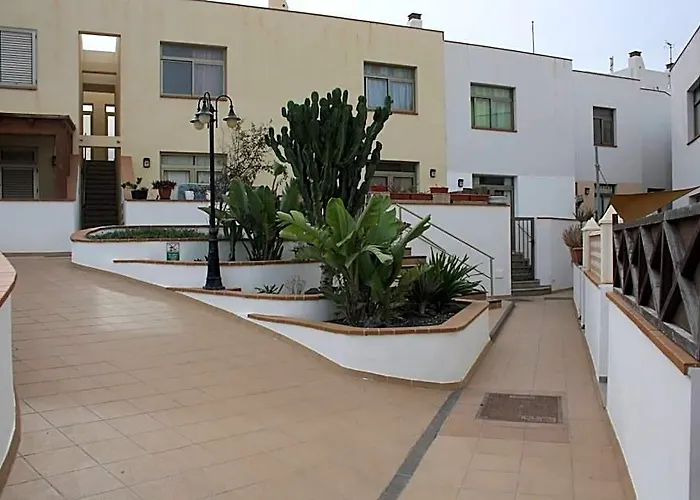 Bravos Apartment Cotillo 4