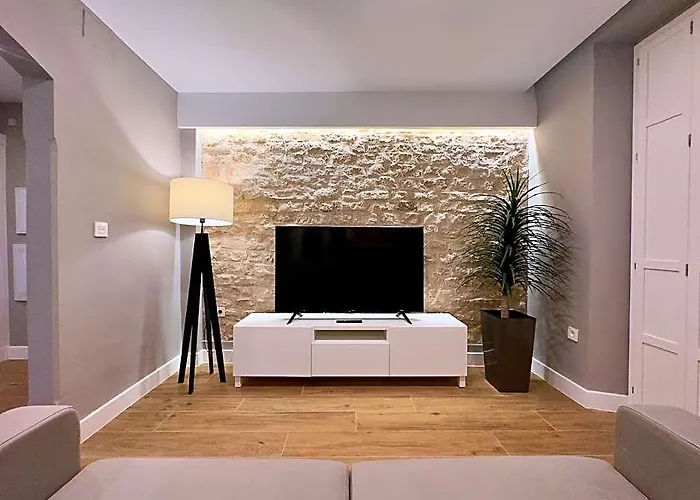 Apartamento Anaya 2, En Pleno Centro De Granada