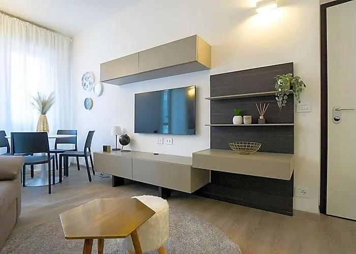 Apartamento En El Corazn De La Ciudad De Asti