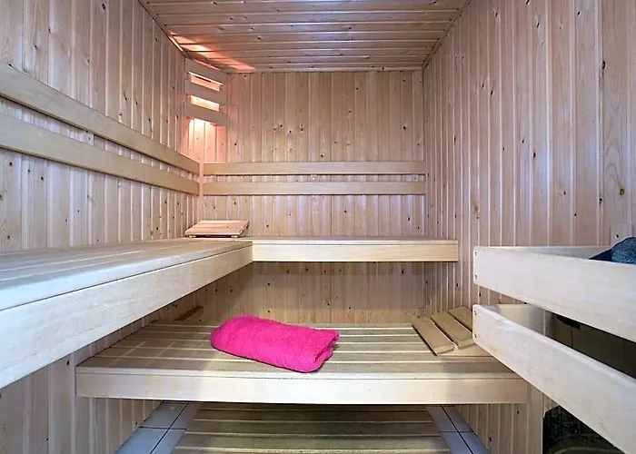 Villa By The Harbour With Sauna