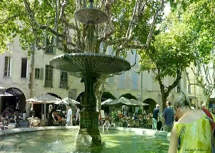 Beautiful Holiday Apartment In Uzes With Balcony