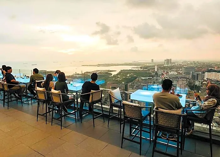 Silverscape Luxury Residence Melakabyadystaysuites